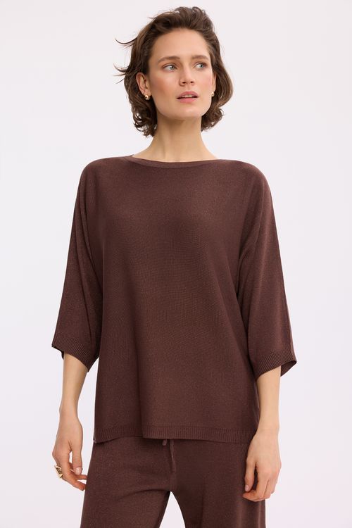 Brązowy sweter z lureksem – elegancki sweter damski