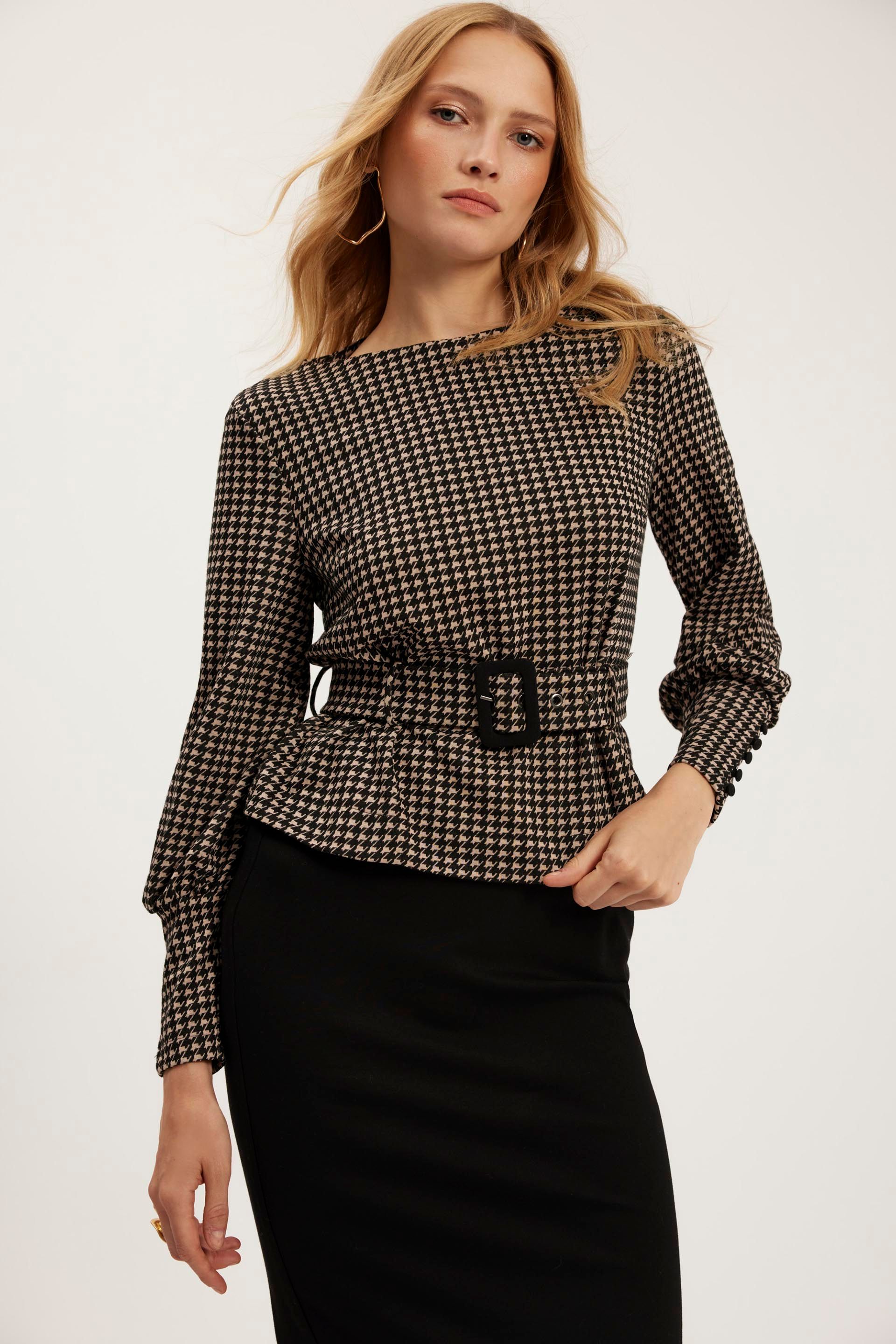 Elegancka bluzka w pepitkę