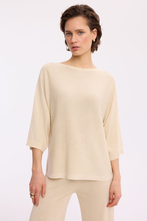 Beżowy sweter z lureksem – elegancki sweter damski