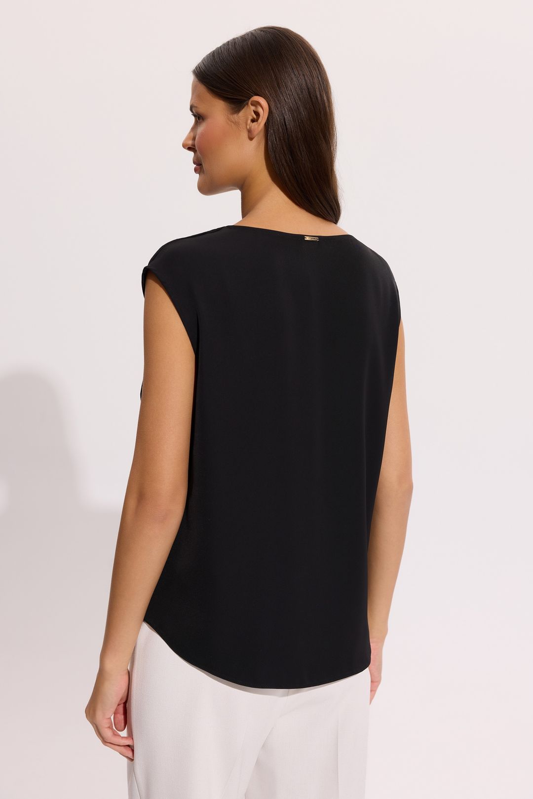Czarna bluzka damska elegancka – kolekcja Exclusive