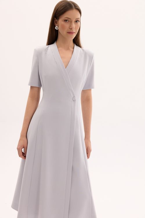 Szara sukienka midi z kamieniami – elegancka sukienka damska