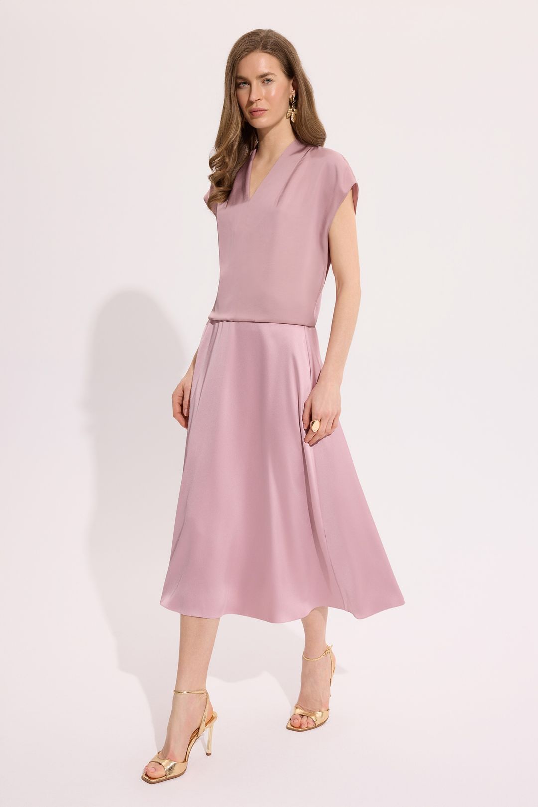 Spódnica midi pudrowy róż elegancka