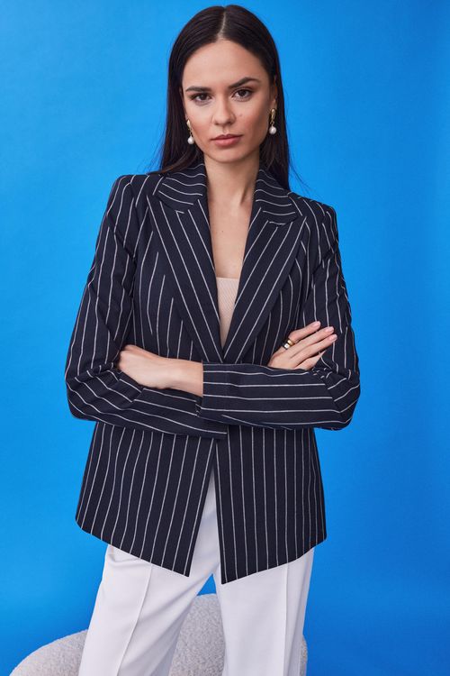 Czarny żakiet w paski Makalu