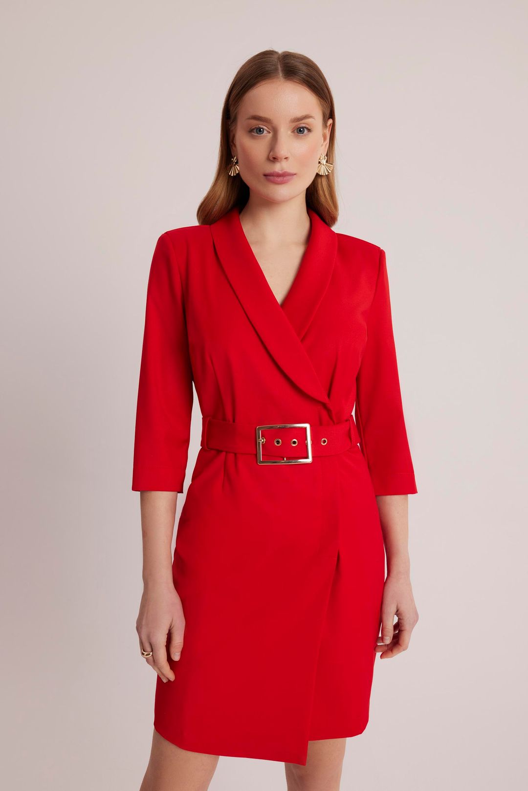 Elegancka czerwona sukienka Makalu