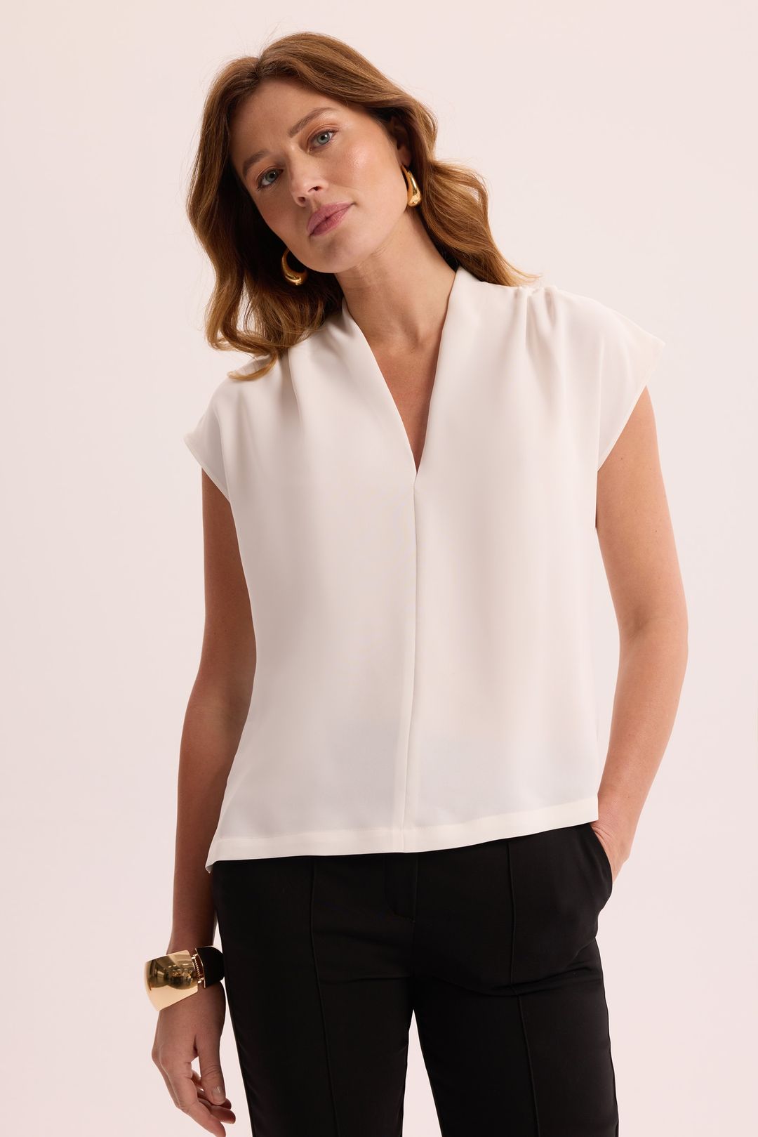 Elegancka bluzka w kolorze ecru Makalu
