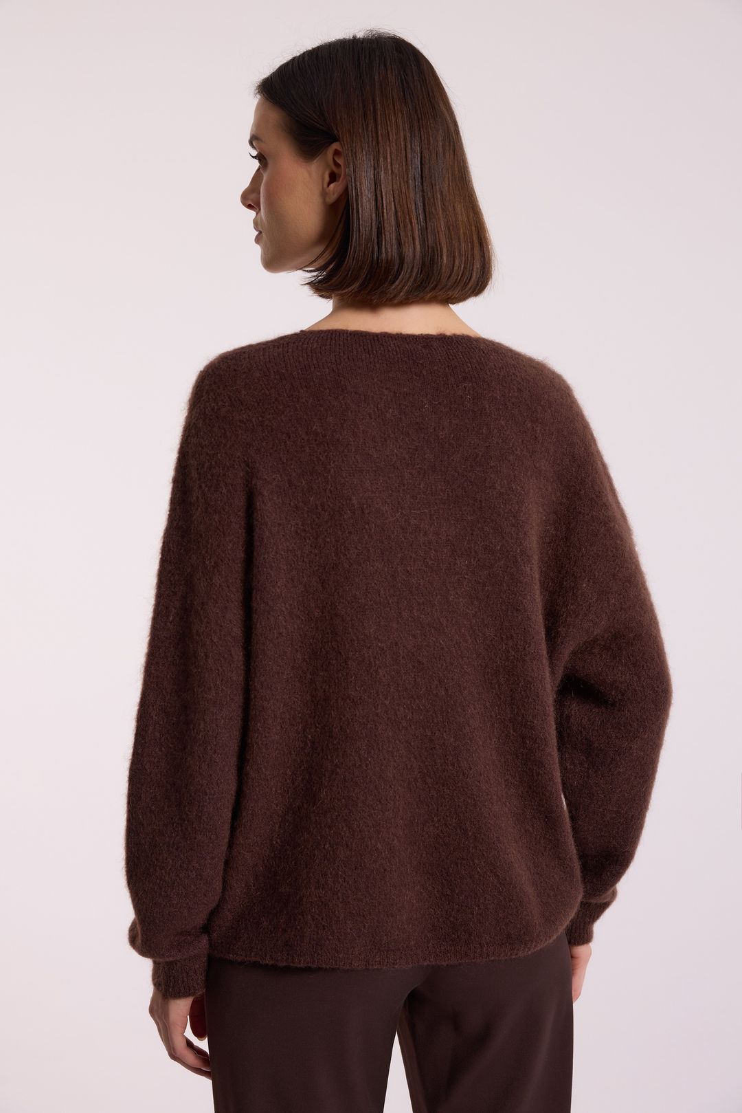 Moherowy sweter z domieszką wełny merino w brązowym kolorze | Makalu