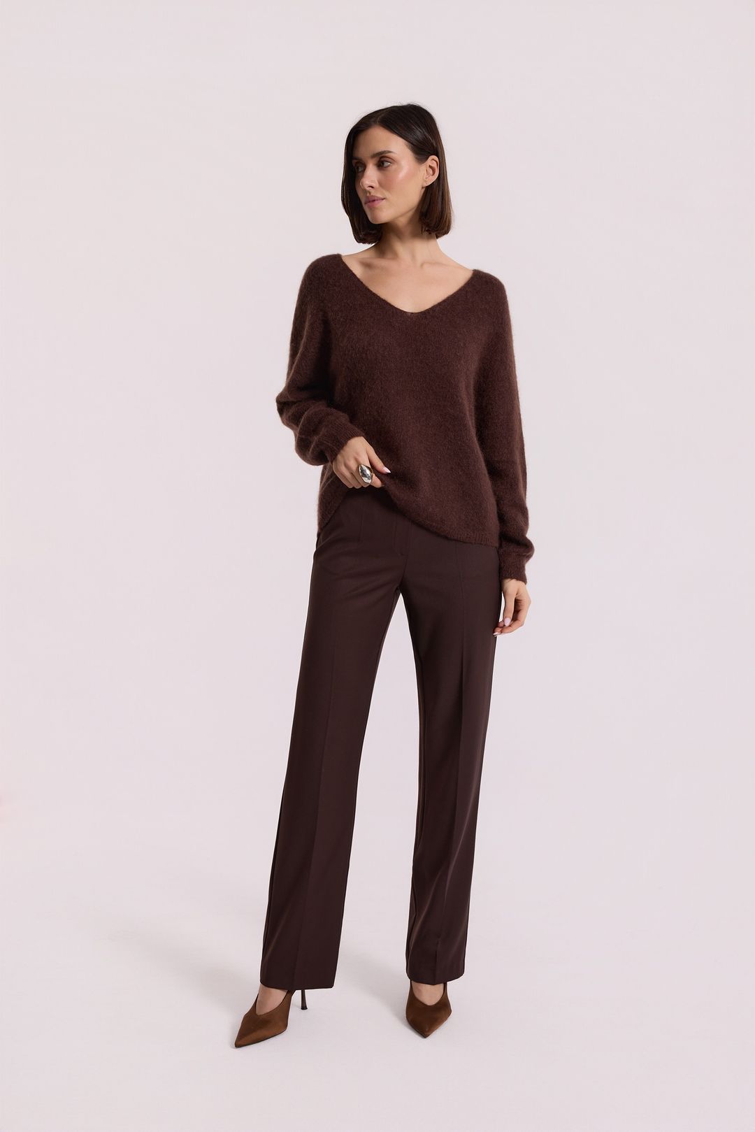 Moherowy sweter z domieszką wełny merino w brązowym kolorze | Makalu