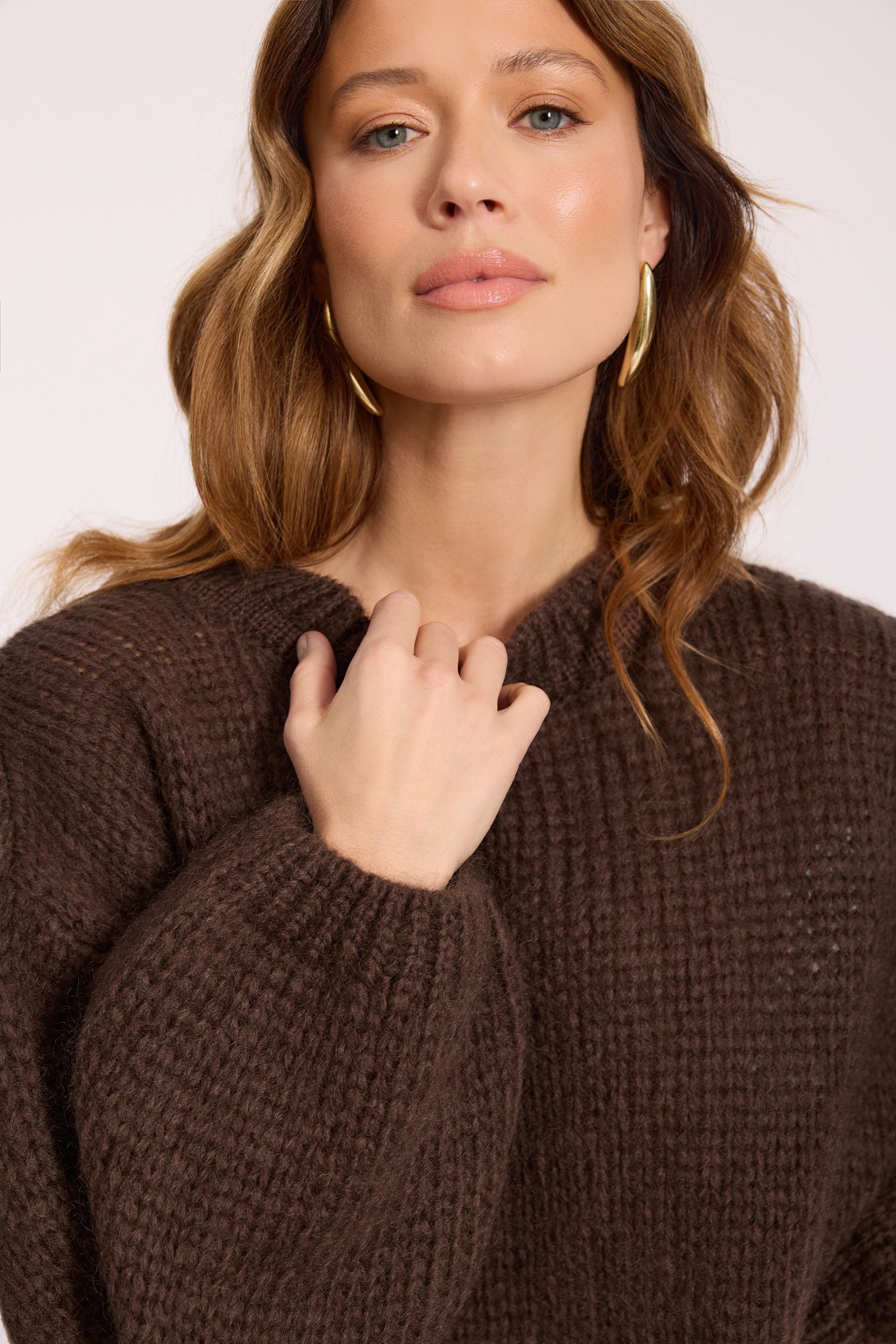 Brązowy sweter oversize z moheru i wełny | Makalu