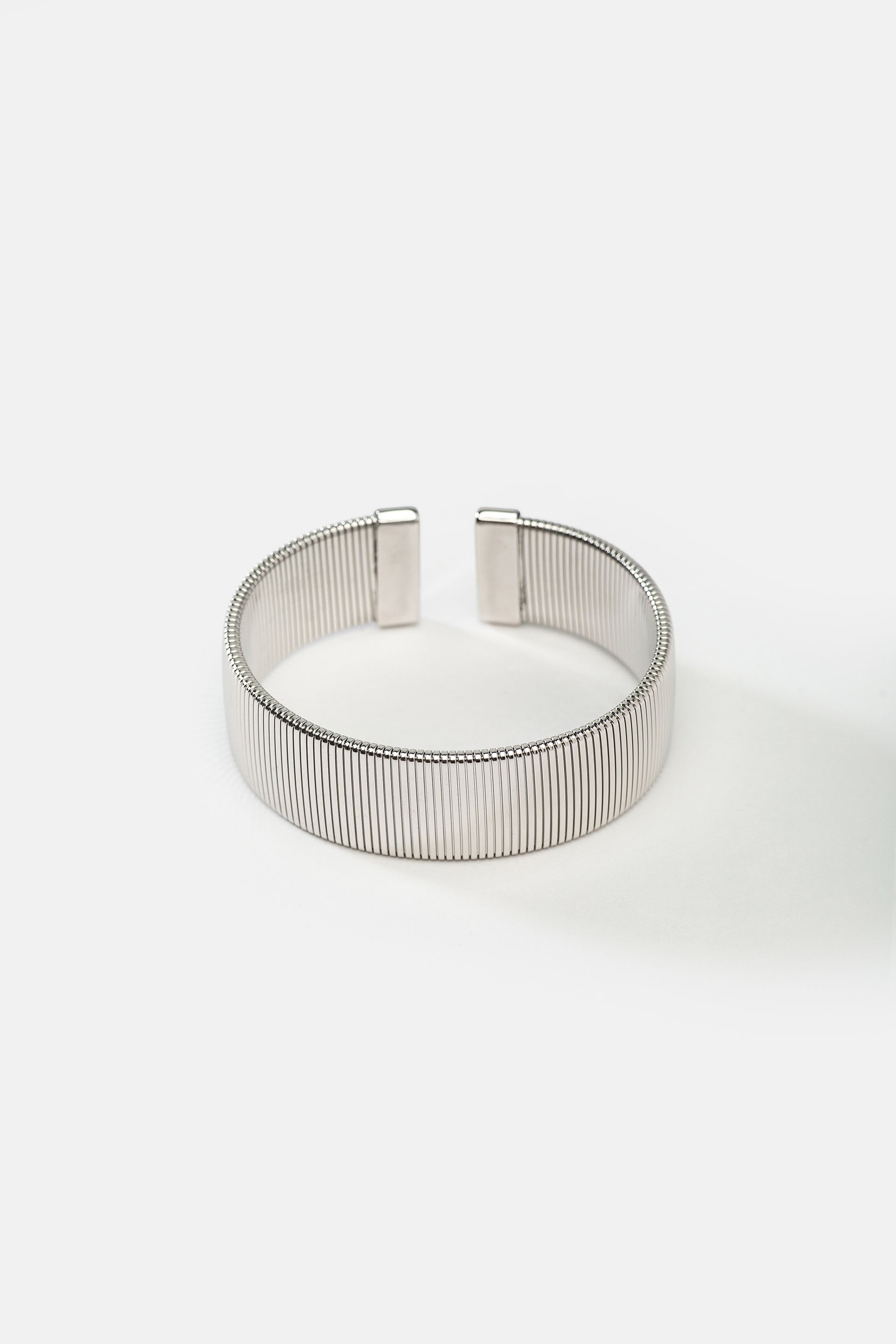 Srebrna bransoletka cuff ryflowana | Makalu