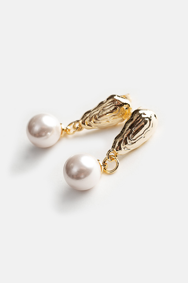 Pozłacane wiszące kolczyki z perłami Makalu
