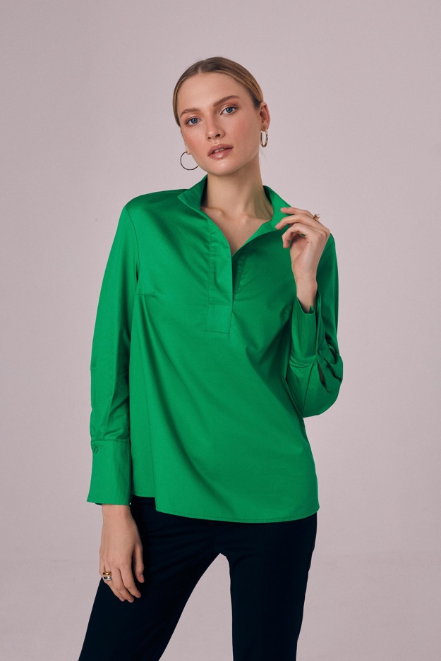 Zielona bawełniana koszula o luźnym kroju Makalu