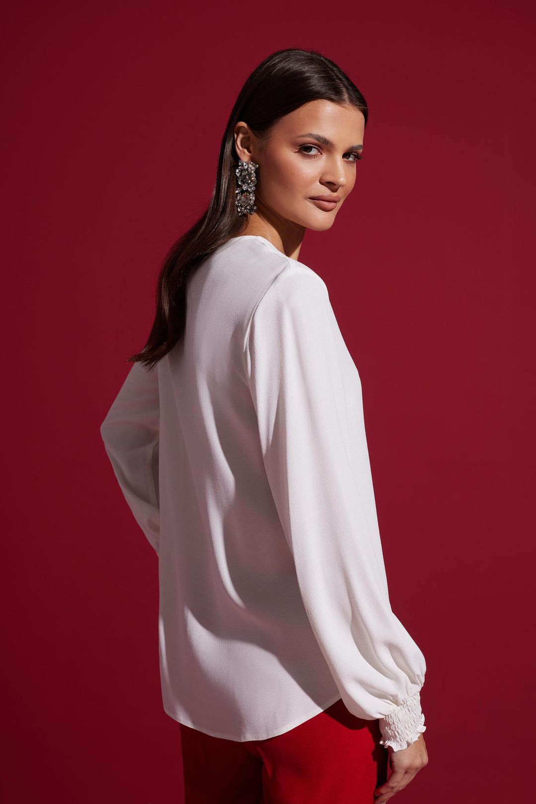 Biała koszula z eleganckiej tkaniny Makalu