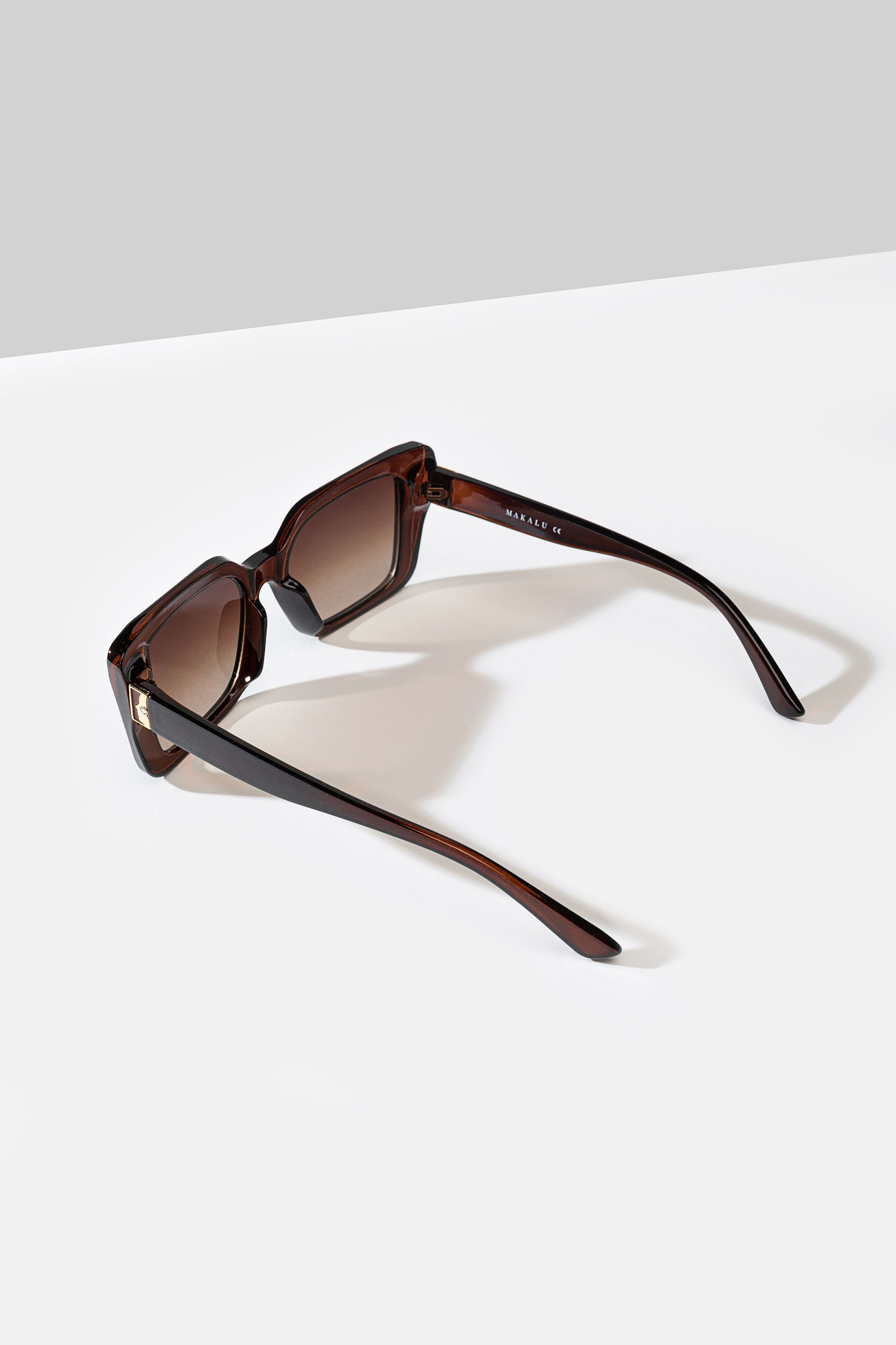 Trapezowe okulary w brązowej oprawce Makalu