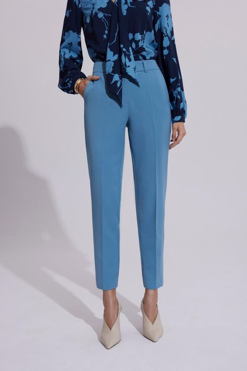 Eleganckie niebieskie spodnie