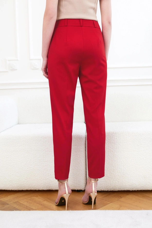 Garniturowe czerwone spodnie Makalu