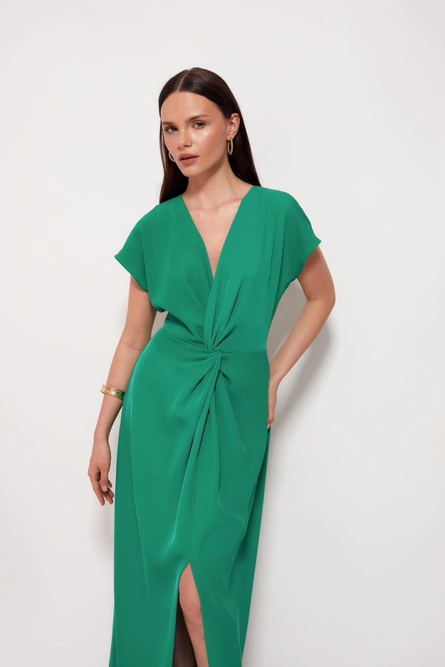 Zielona sukienka maxi Makalu