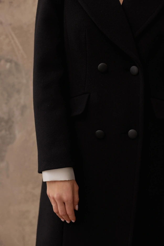 Wełniany czarny płaszcz Makalu