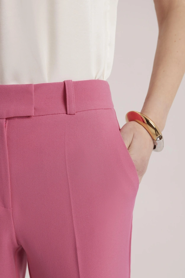 Eleganckie różowe spodnie Makalu
