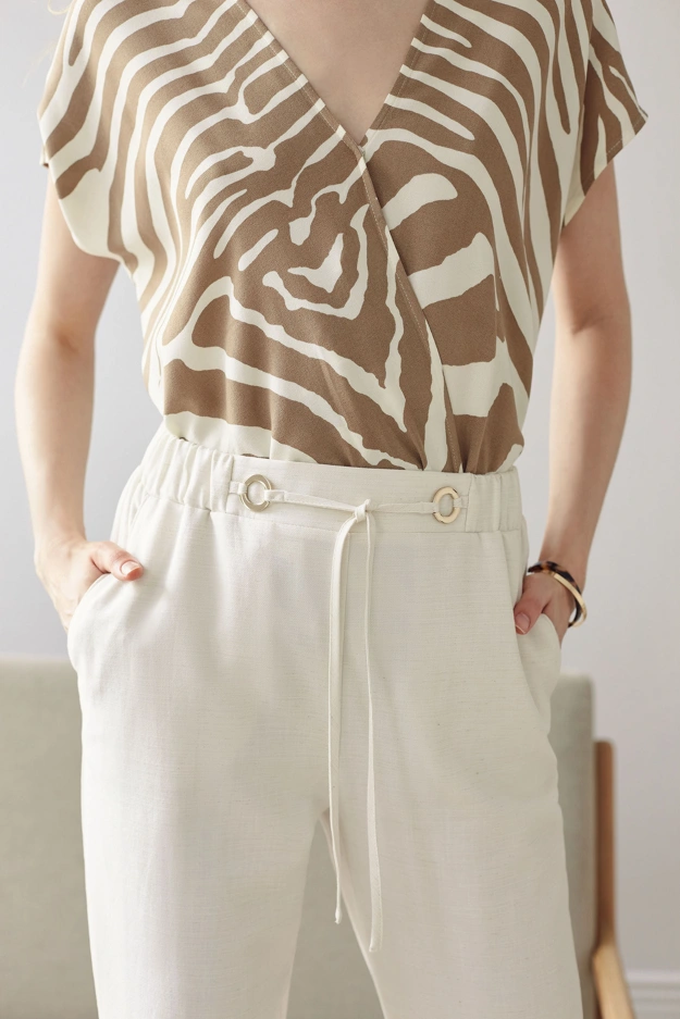 Kopertowa bluzka z motywem zebry Makalu