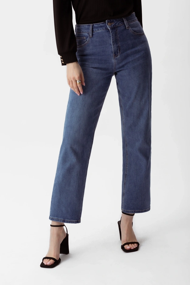 Spodnie jeansowe w niebieskim kolorze Makalu