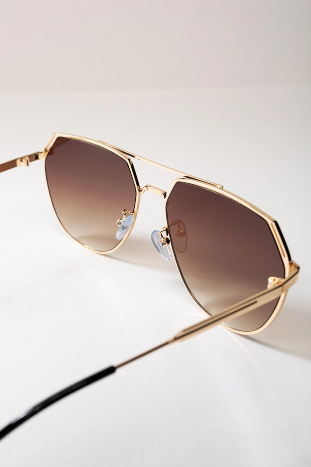 Oryginalne okulary przeciwsłoneczne ze złotą listwą Makalu