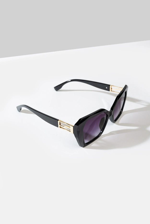 Okulary przeciwsłoneczne ze złotymi elementami Makalu