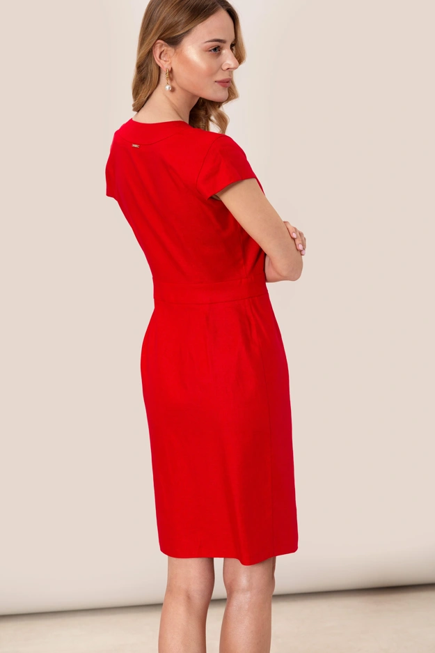 Lniana sukienka w czerwonym kolorze Makalu