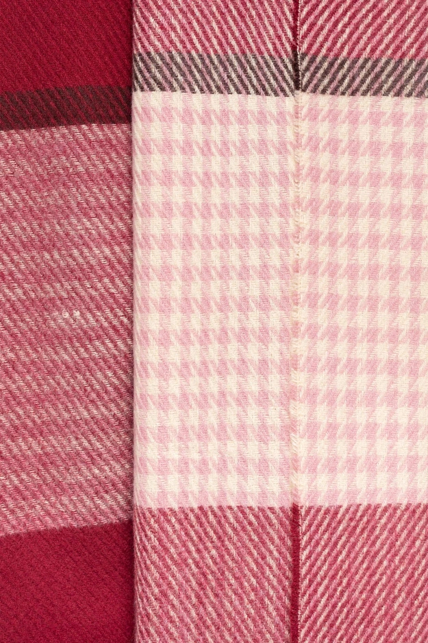 Wełniany szal w różową kratę Makalu