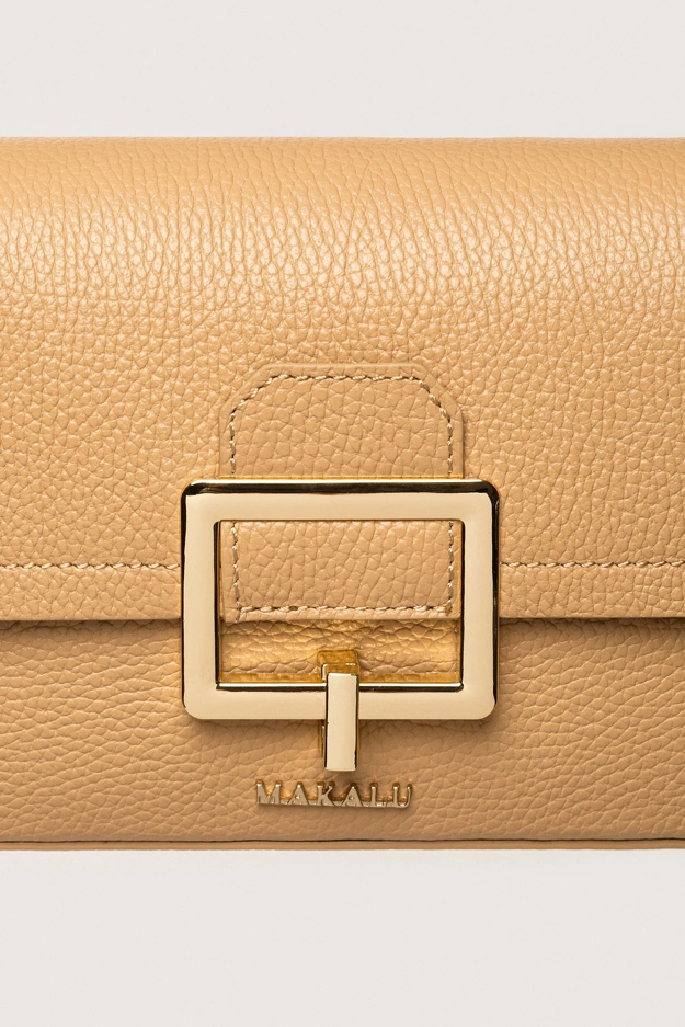 Skórzana torebka ze złotą klamrą Makalu